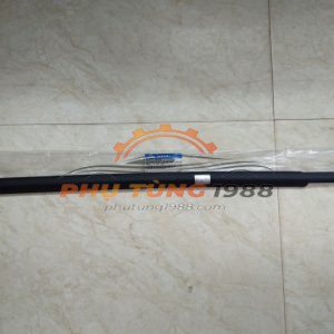 Nẹp chân kính ngoài trước trái Hyundai Santafe 2010-2013 chính hãng mã 822102B000