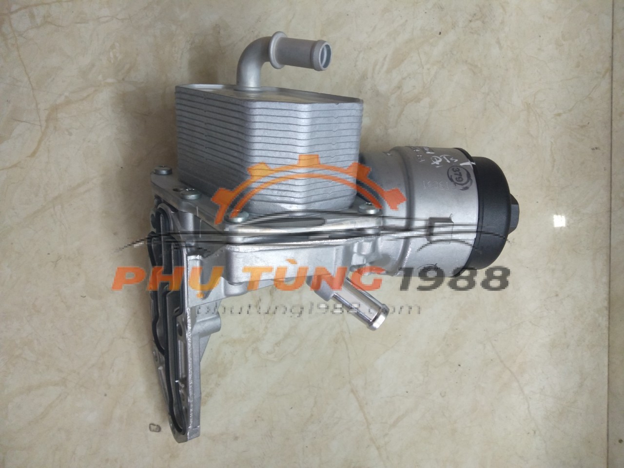 Két sinh hàn Ford Ranger 2012-2018 mã BB3Q6B624EA Két sinh hàn Ford Ranger 2012-2018 mã BB3Q6B624EA