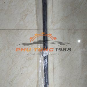 Nẹp chân kính cửa sau phải Daewoo Gentra 2005-2009 mã 96649131