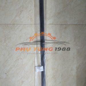 Nẹp chân kính cửa trước phải Daewoo Gentra 2005-2009 mã 96801086