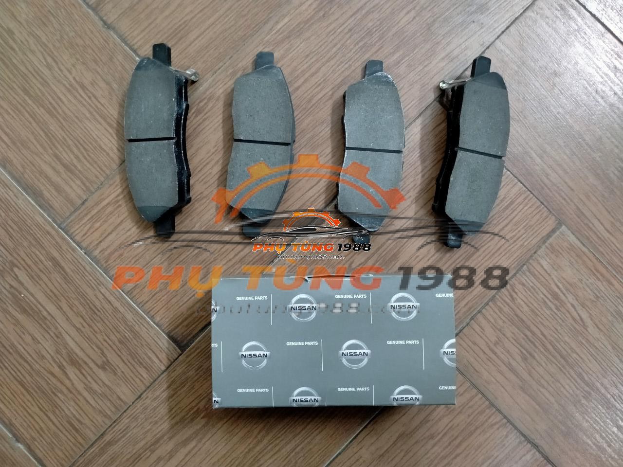 Má phanh trước Nissan Sunny 2013-2018 chính hãng mã D1060ED51A Má phanh trước Nissan Sunny 2013-2018 chính hãng mã D1060ED51A