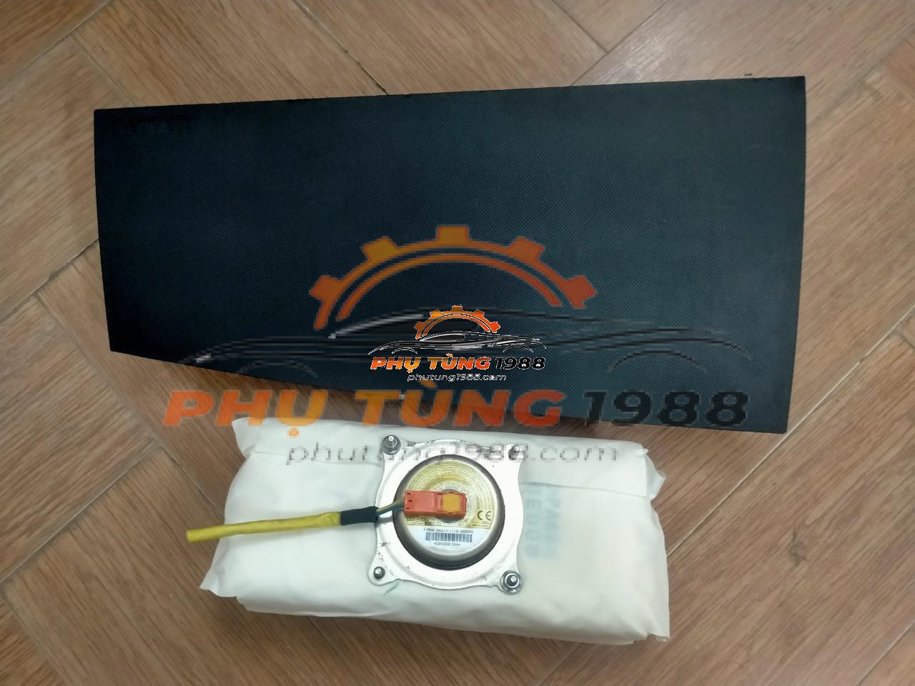 Túi khí phụ Ford Ranger 2005-2007 Túi khí phụ Ford Ranger 2005-2007