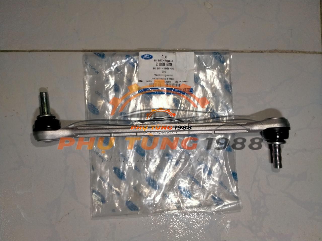 Rotuyn cân bằng trước Ford Ecosport 2013-2017 chính hãng mã 8V513B438BD Rotuyn cân bằng trước Ford Ecosport 2013-2017 chính hãng mã 8V513B438BD