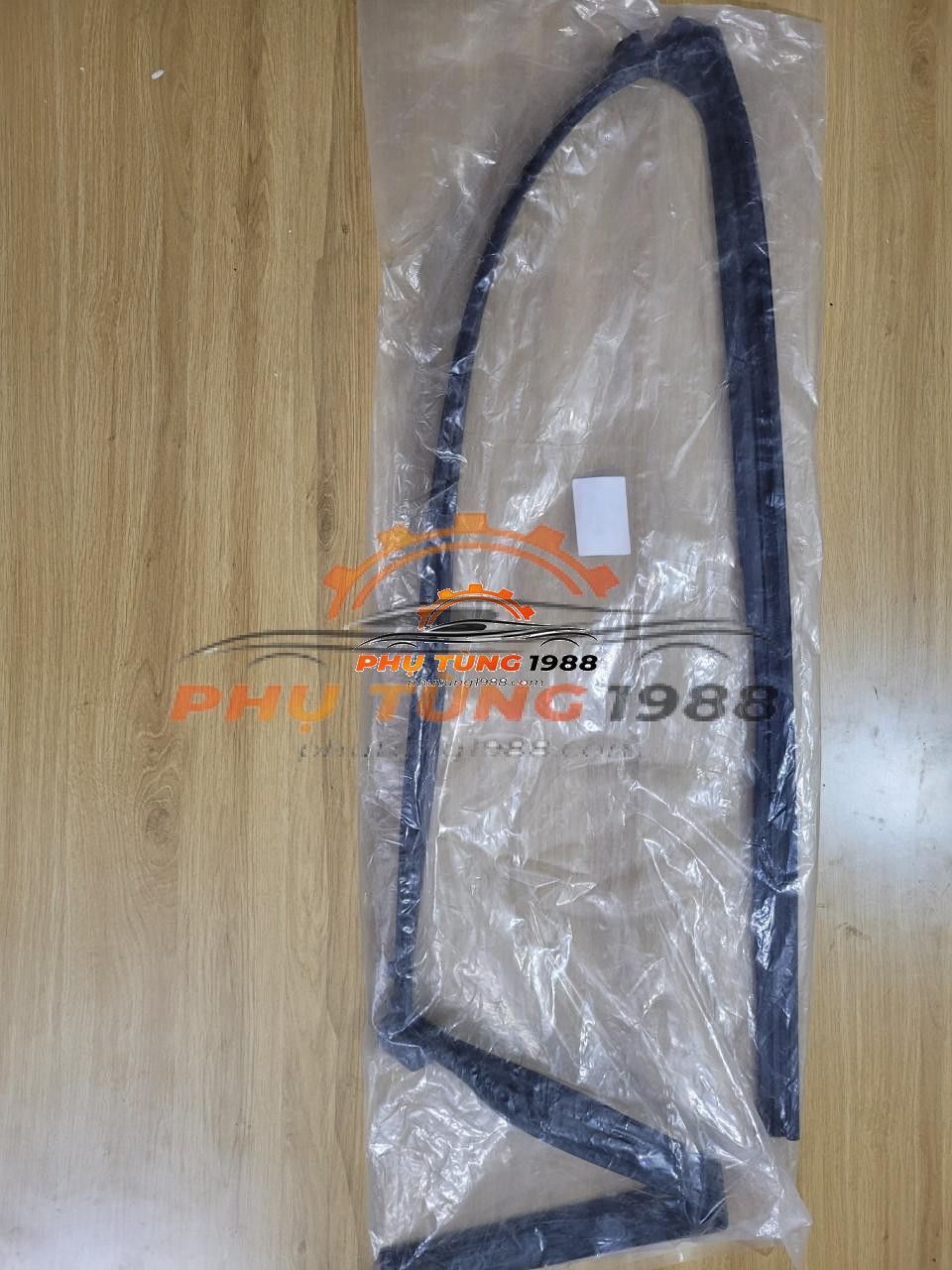 Gioăng lên kính sau phụ Xl7 Gioăng lên kính sau phụ Xl7