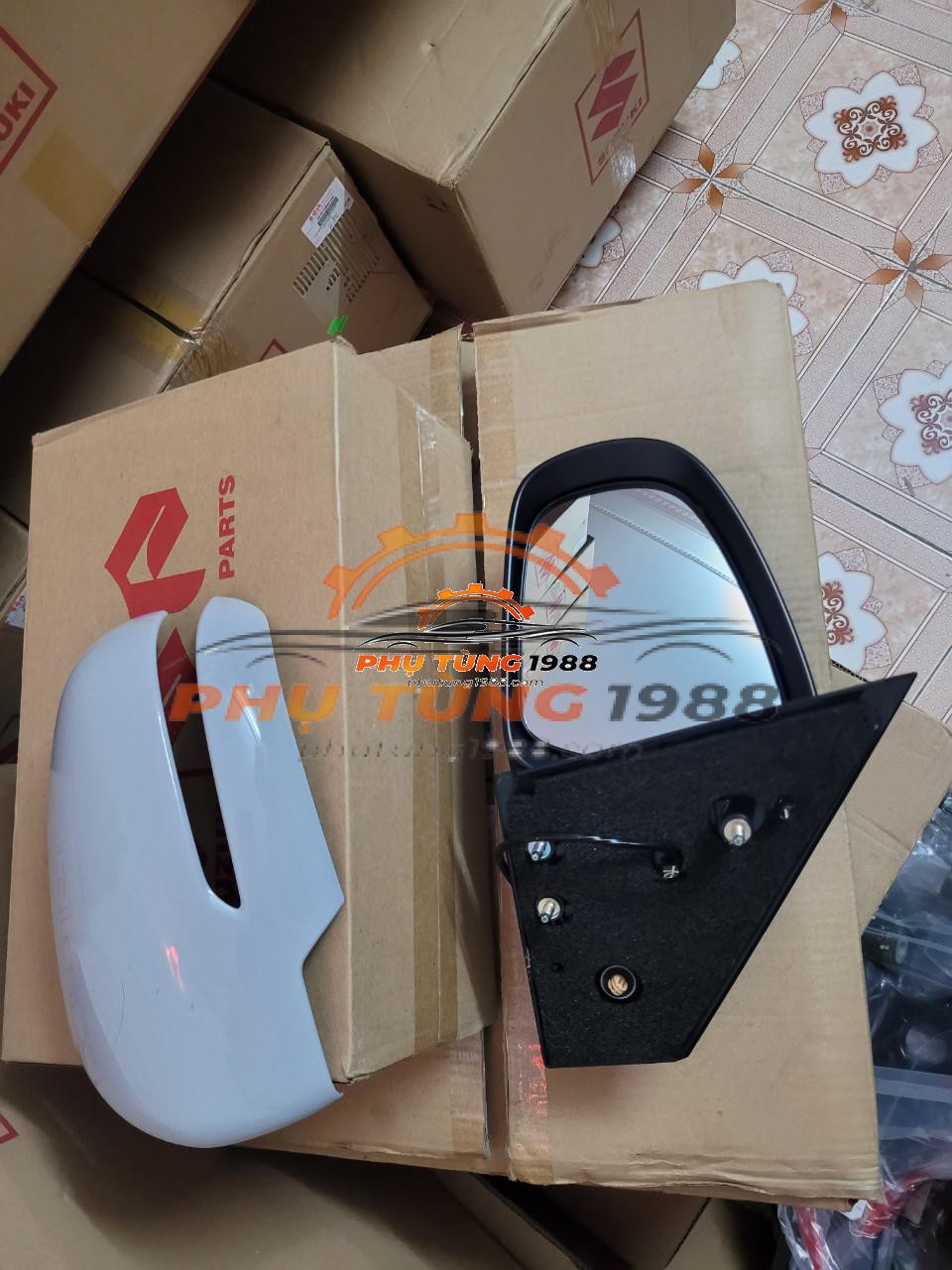 Gương chiếu hậu lái có đèn Xl7 Gương chiếu hậu lái có đèn Xl7