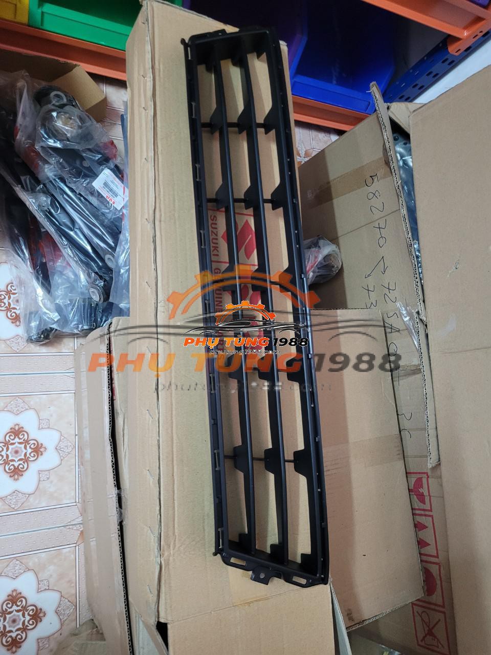 Lưới cản trước Suzuki Ertiga Lưới cản trước Suzuki Ertiga
