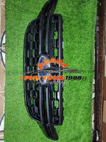 Ca lăng Ford Everest đen Ca lăng Ford Everest đen
