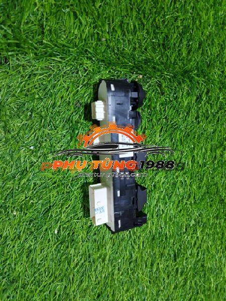 Công tắc tổng Peugeot 3008 Công tắc tổng Peugeot 3008