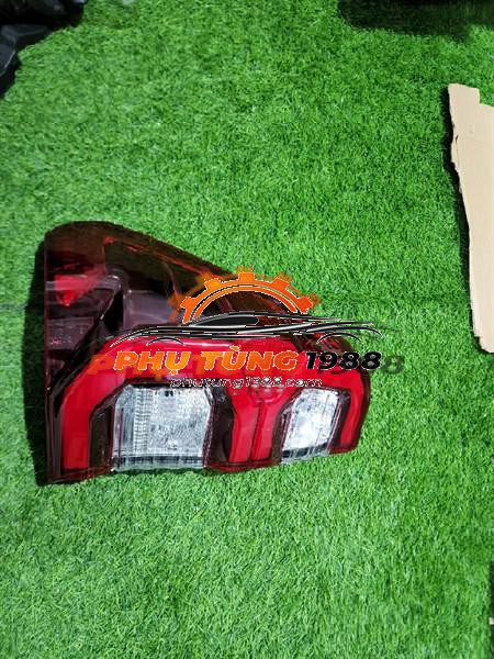 Đèn hậu phụ Toyota Hilux có led Đèn hậu phụ Toyota Hilux có led