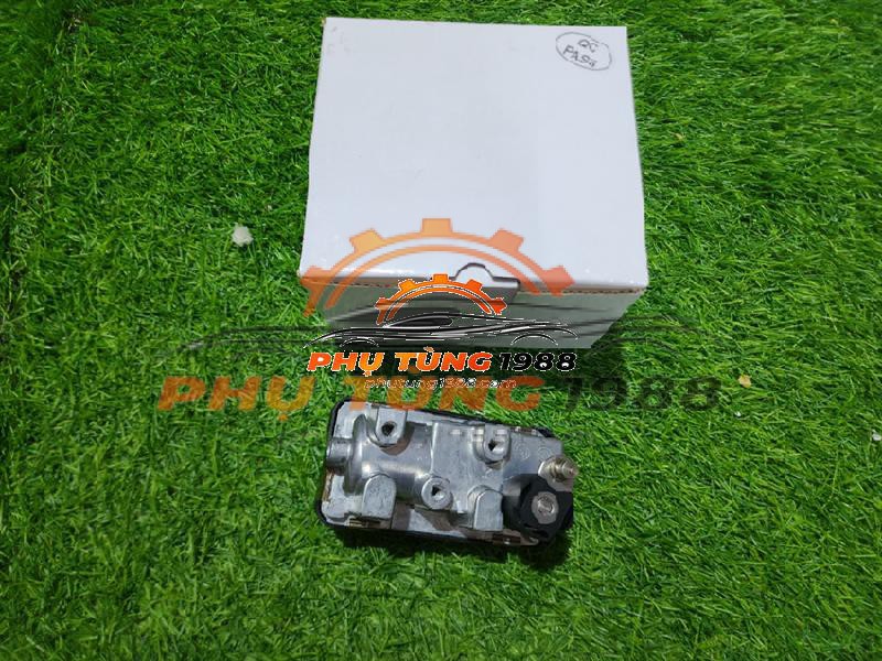 Van điện turbo Ford Transit Van điện turbo Ford Transit
