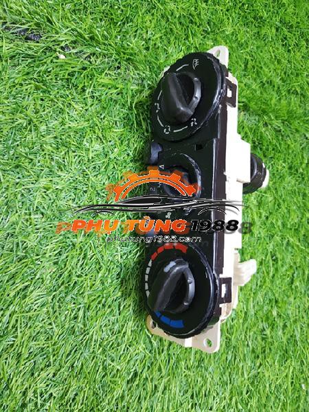 Bảng điều khiển điều hòa Mitsubishi Zinger Bảng điều khiển điều hòa Mitsubishi Zinger