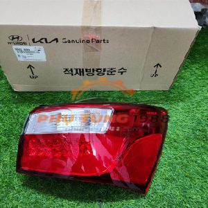 Đèn hậu ngoài Kia Rio có led