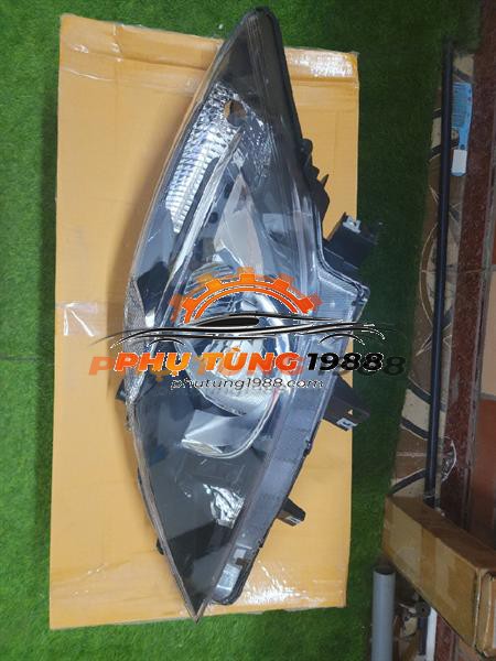 Đèn pha phụ Mazda Bt50 mí đen Đèn pha phụ Mazda Bt50 mí đen
