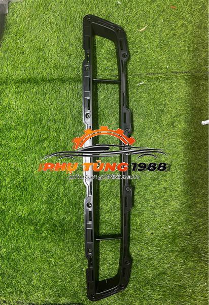Lưới cản trước Ford Everest Lưới cản trước Ford Everest
