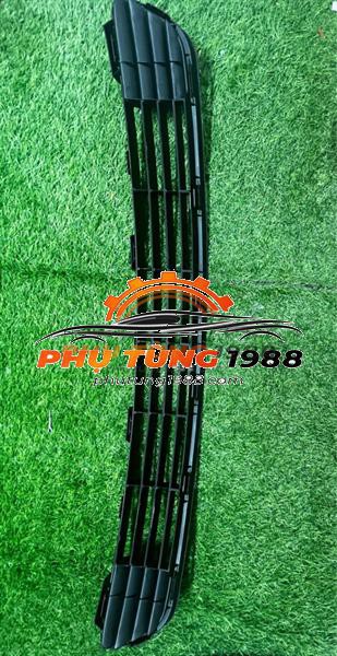 Lưới ba đờ xốc trước Toyota Camry 2.4 Lưới ba đờ xốc trước Toyota Camry 2.4