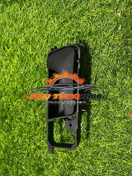 Tay mở cửa trong phải Daewoo Lacetti Tay mở cửa trong phải Daewoo Lacetti