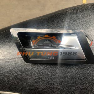 Tay mở cửa trong Zotye T700