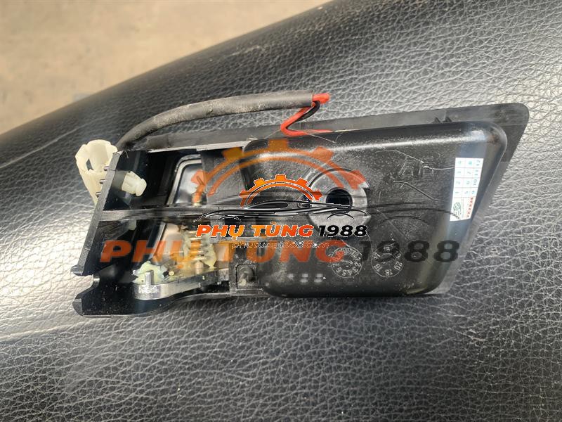 Tay mở cửa trong Zotye T700 Tay mở cửa trong Zotye T700