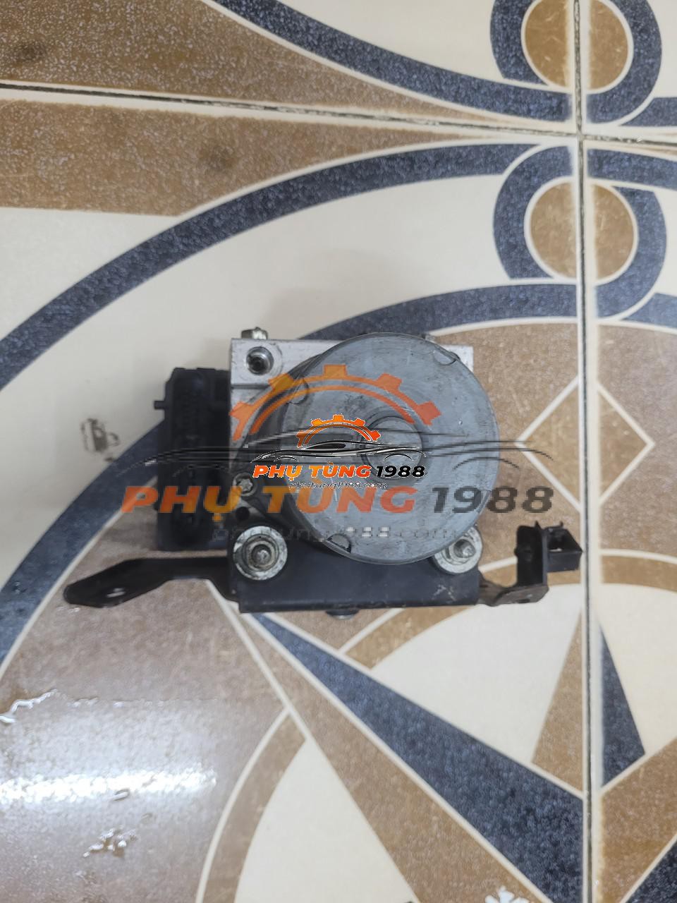 Cụm phanh abs Ford Everest Cụm phanh abs Ford Everest