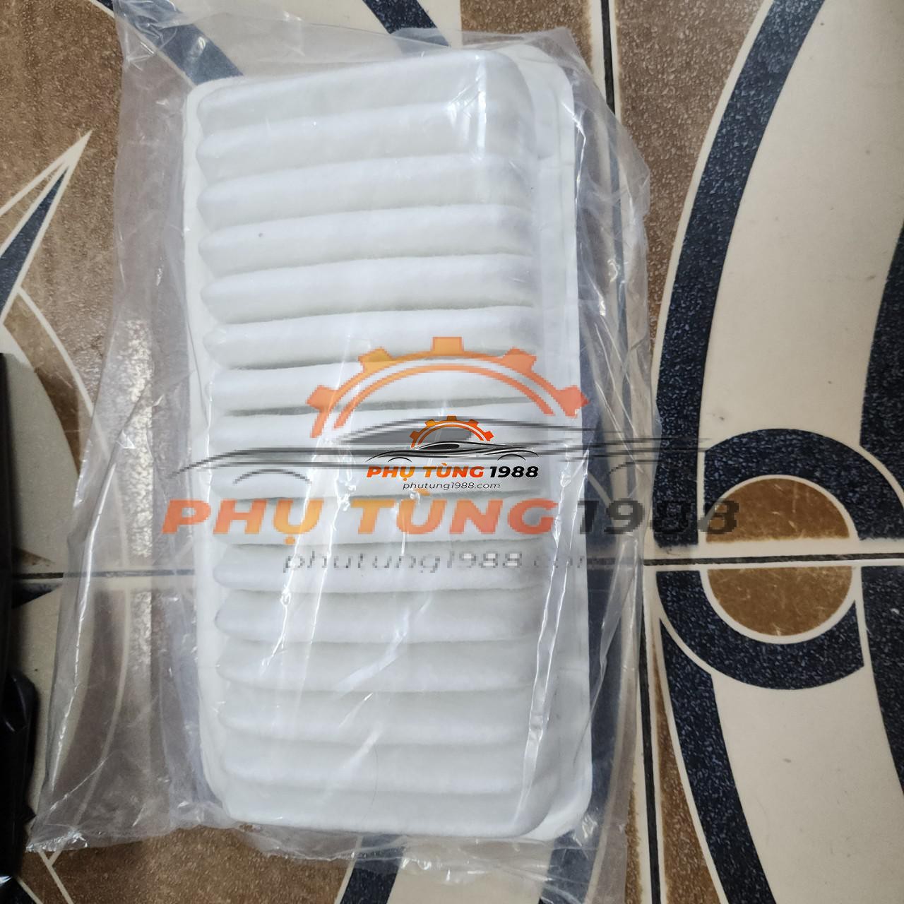 Lọc gió động cơ Emgrand Ec718 Lọc gió động cơ Emgrand Ec718