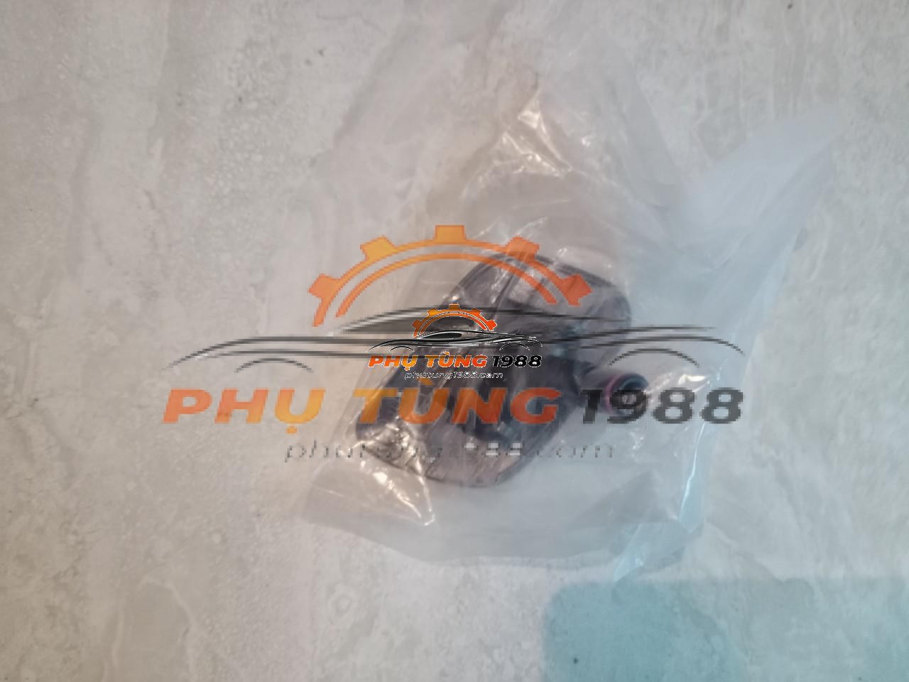 Nắp chụp rửa đèn pha Santafeâ
