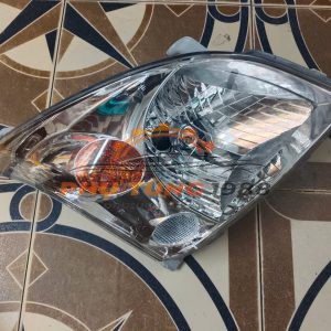 Đèn pha lái Pronto 7 chỗ