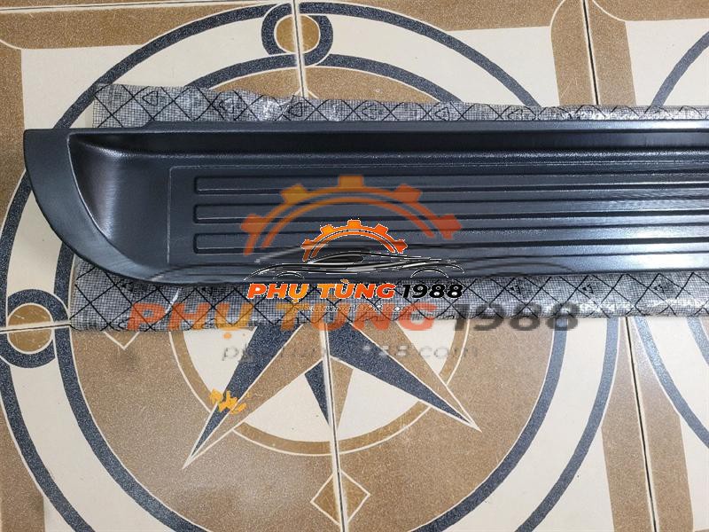 Bậc bước chân Chevrolet Colorado