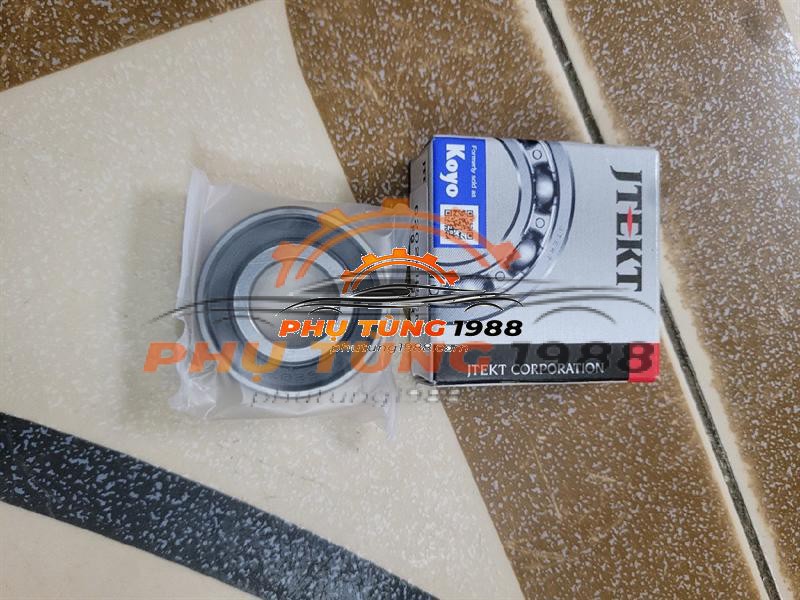 Bi bánh đà Toyota innova