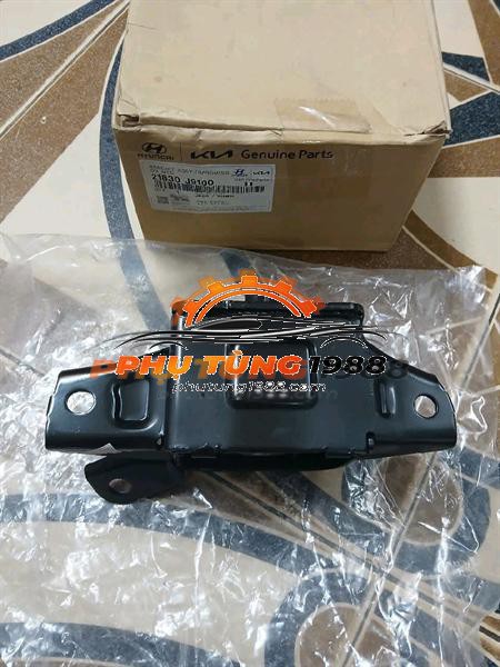 Chân hộp số Hyundai Elantra