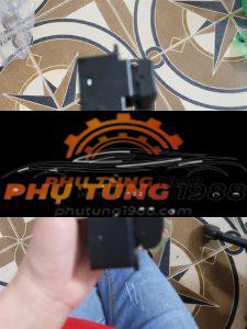 Công tắc lên kính tổng Nissan Dmax