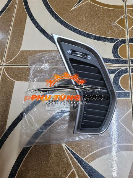 Cửa gió điều hòa trung tâm Hyundai Santafe Cửa gió điều hòa trung tâm Hyundai Santafe