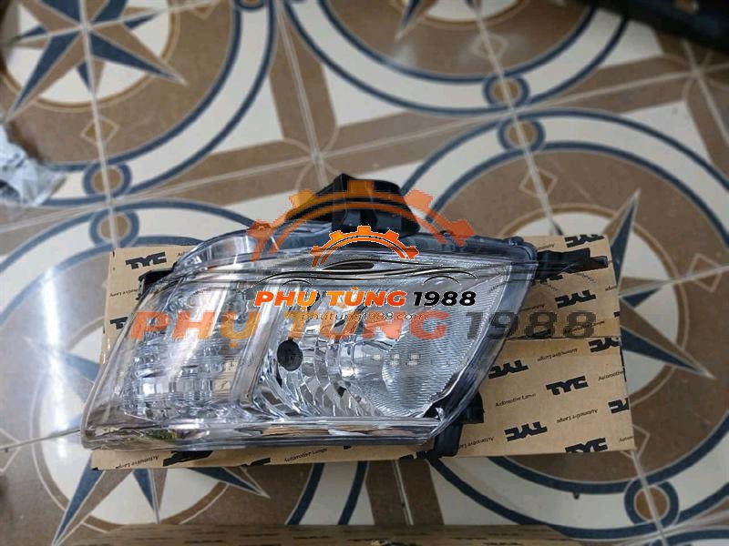 Đèn pha Toyota Hilux