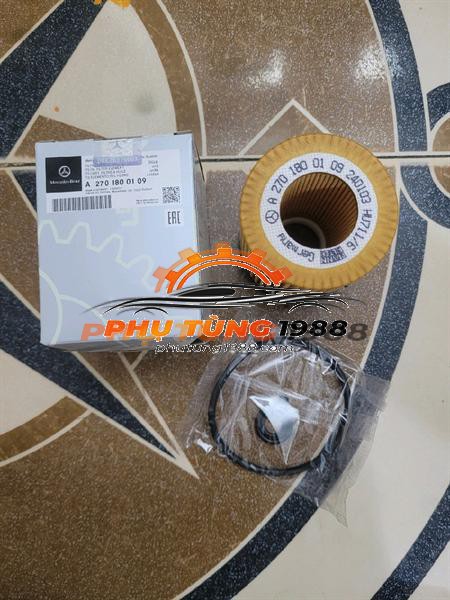 Lọc dầu Mercedes C300