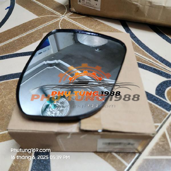 Mặt gương lái Mitsubishi Xforce