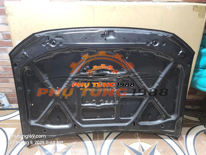 Nắp capo Toyota Fortuner