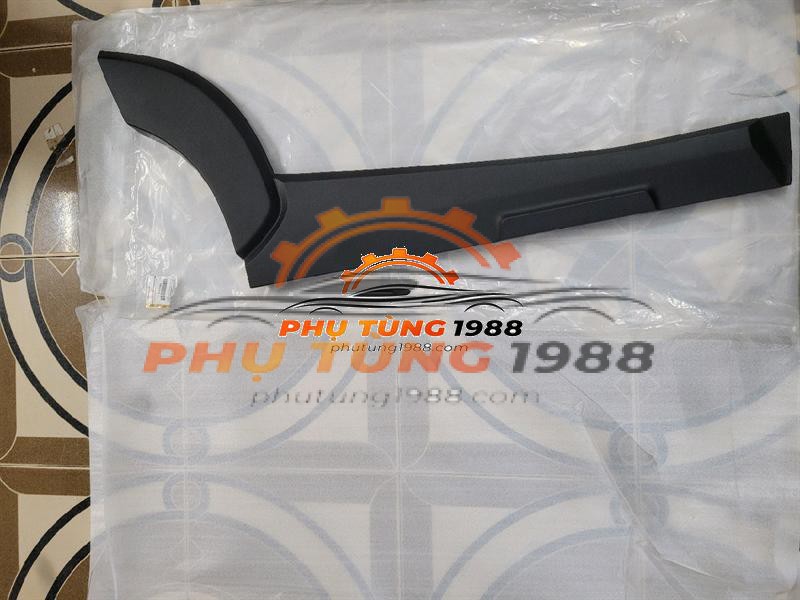 Ốp cánh cửa sau Mitsubishi Xpander Ốp cánh cửa sau Mitsubishi Xpander