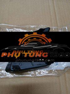 Ốp cạnh đèn gầm Toyota Hilux