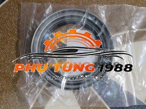 Phớt đuôi cốt máy Toyota Hiace