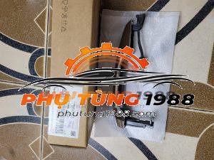 Tay mở cửa trước lái Huyndai Elantra