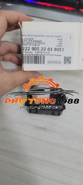 Công tắc đơn Mercedes C300