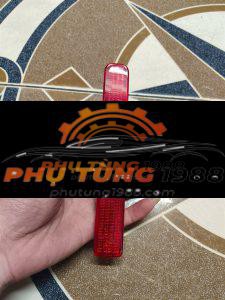 Phản quang cản sau Suzuki Xl7